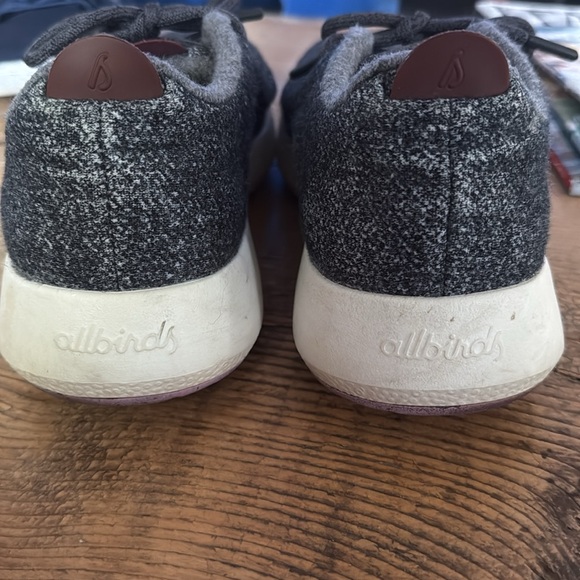 Allbirds Men’s Wool Runner Sneakers - Picture 5 of 5